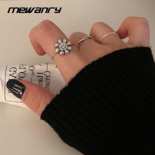 Mewanry 925 Sterling Silver Rings for Women Summer Trend Vintage Elegant Creative Sweet Smile Flowers Party Jewelry Girls Gifts