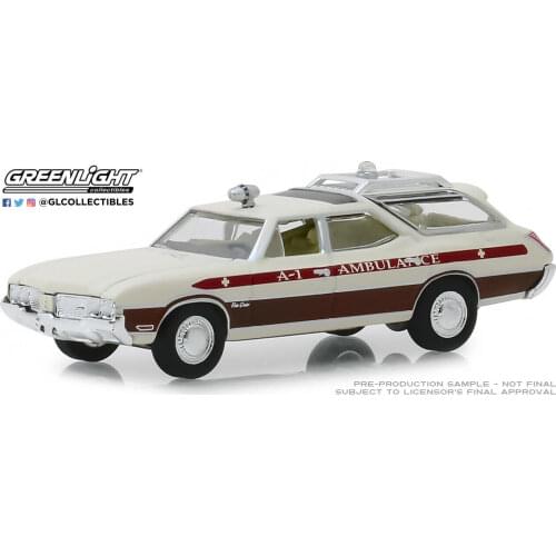 GreenLight 1:64 1970 Olds mobile Vista Cruiser alloy toy car toys for children diecast model car Birthday gift