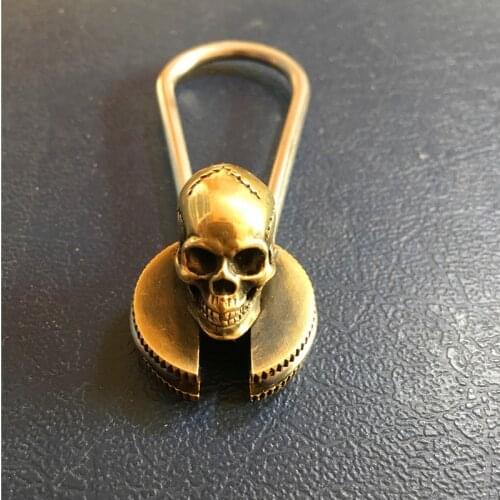 HandmadSolid Brass Keychain Skull Head Waist Hook key Chains Car Key Ring Vintage Copper Key Holders Organizer