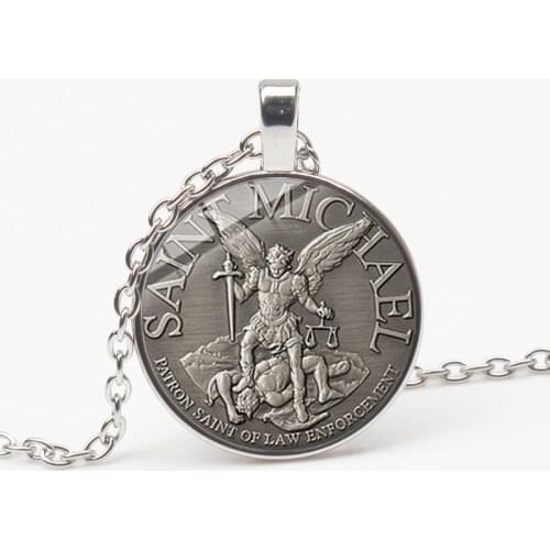 New Retro Angel St. Michael Necklace Protect My Shield Amulet Protect Justice Necklace Pendant Amulet Christian Holy Gift Choker