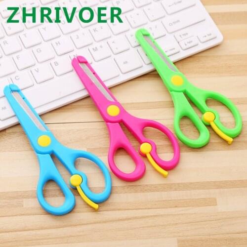 Childrens safety scissors, spring, labor-saving scissors, cartoon scissors, manual paper-cut scissors, plastic scissors