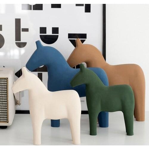 Ins Morandi Wooden Horse Ornaments Home Decoration Accessories Wood Office Table Miniature Craft Work Baby Room Nursery Decor