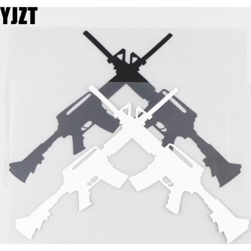 YJZT 11.0×14.9CM Classic Two Overlapping Guns Military Weapon Vinyl Car Sticker Black / Silver 20C-0100