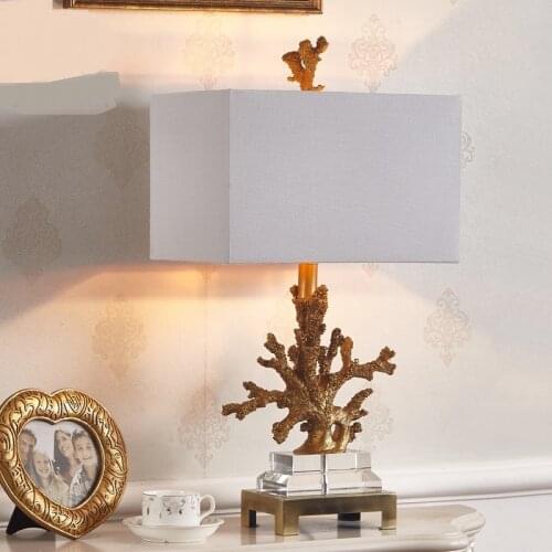 Simple modern creative coral crystal decoration lamp bedroom table lamp European American study room model room lamps ya73115