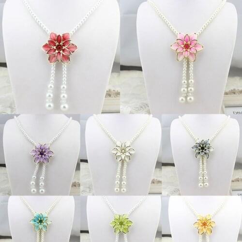 Flower Necklace Women Pearl Cuban Link Chain Sweater Chain Fashion Goth Luxury Jewlery Intinal Birthday Gift Accessories Beads