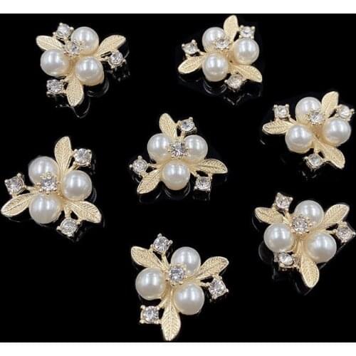 10PCS/Lot 2.2cm Pearl Rhinestone Flatback Gold Flower Buttons For Alloy Acrylic DIY Wedding Accessories mobile phone shell Bow