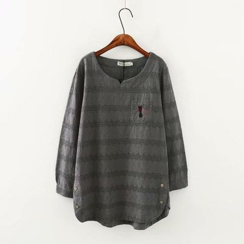 Plus Size Women Long Sleeved Blouse Cat Embroidered V-neck Tops Large Size Casual Blusas