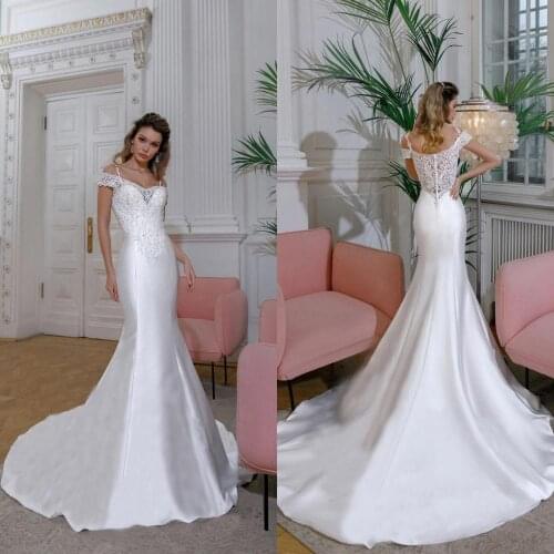 2020 Mermaid Wedding Dresses Spaghetti Straps Short Sleeve Appliques Satin Bridal Gowns Button Back Sweep Train Wedding Dress