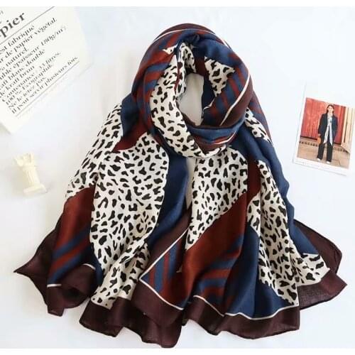 2021 new style Spring and summer cotton scarves women large shawl lady sexy leopard print luxury shawl beach muffler wraps hijab