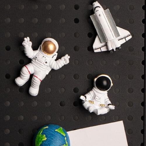3D Resin Planet Fridge Magnet Astronaut Refrigerator Stickers Space Shuttle Jupiter Saturn Earth Sun Home Decoration