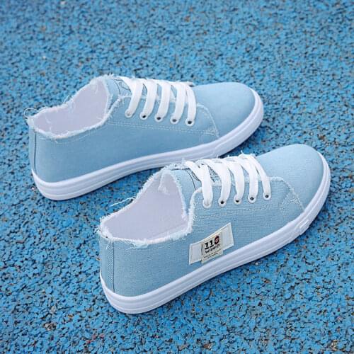 2021 New Women Casual Shoes Lace Up Ca nvas Loafers Summer Soft Breathable Shoes Student Girl Lightweight Ladies Sneakers