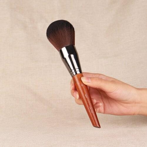Large Powder Brush 130 - Soft Domed Powder Bronzer Brush - Beauty makeup brushes Blender Applicator