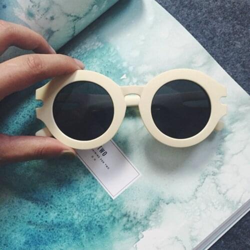 MINCL/Round sunglasses matte black flat top fashion designer sunglasses woman 1 lenses UV400 LXL