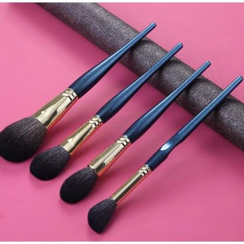Waylike 4 Pcs Wool Make-Up Brush Pro Blending Foundation Eye Shadow Powder Eye Brow Lip Eyeliner Make-up Brush Cosmetics Tool