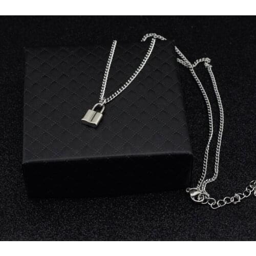 Prom Fans Pendant Chains