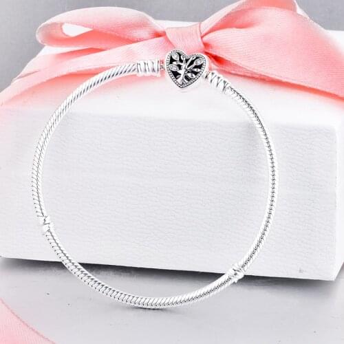 Moments Family Tree Heart Clasp Snake Chain Bracelet 925 Sterling silver Bracelets for women fit charms beads DIY gift fJewelry