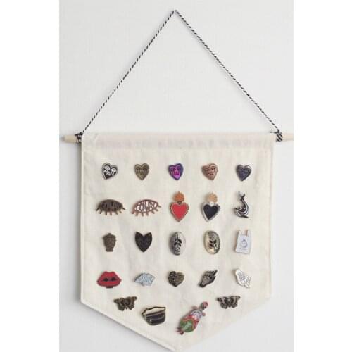 Kid Room Badge Display Blank Cotton Pin Wall Display Hanging Pennant Banner Decor Badge Buttons and Lapel Collections Wall Decor