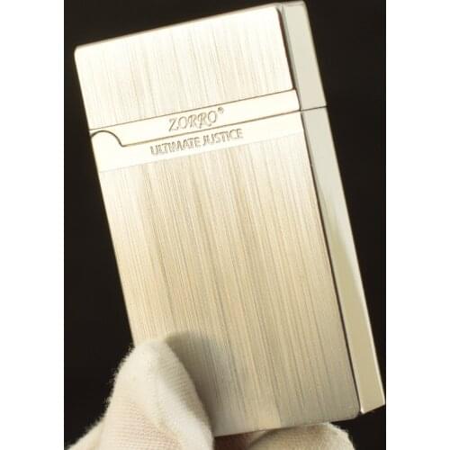 Zorro Kerosene Lighter Metal Creative Vintage Oil Grinding Wheel Office Gift Gold Brushed Lighter Smoking Accessories Gadget