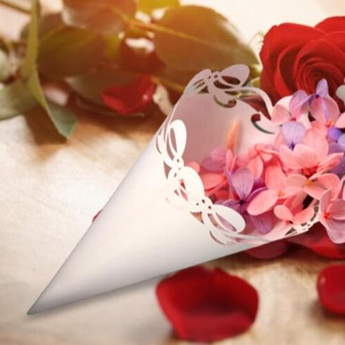 100PCS Lace Bowknot Petal Cones Paper Cones Holder Candy Wedding Confetti Cones for Petals Lavender Wedding Favor Confetti Toss