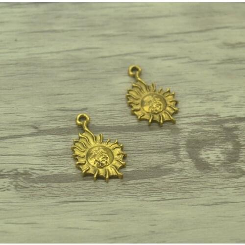 20pcs/lot Fashion Antique gold Alloy sun Charms Fit Pendants & Necklace Jewelry Findings DIY Handcraft 23*14mm L207