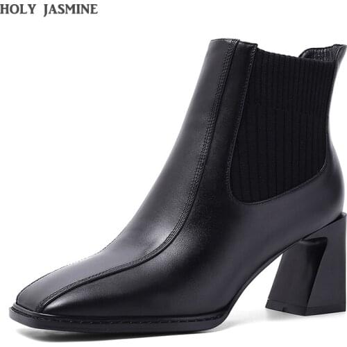 Spring Womens Leather Short Boots Black Womens Winter Chelsea Boots Slip on Ankle Boots for Women Brand Chaussure Bottes Femme