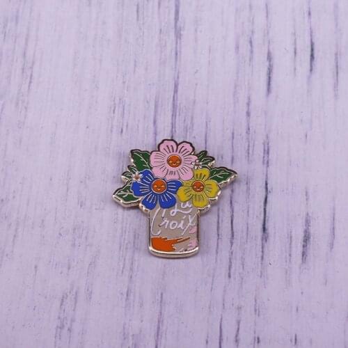 Barrel Shaped Vase Lapel Pin Pink Yellow Purple Flowers With Leaves Brooch For Coat Scarf Sweater Badge