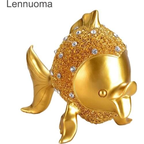 Lennuoma Resin Crafts Goldfish Ornaments Hotel Bedroom Living Room Ornaments European-Style Home Office Decoration Sculpture