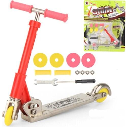 Metal Alloy Finger Scooter Mini Scooter Two Wheel Scooter Kids Gift