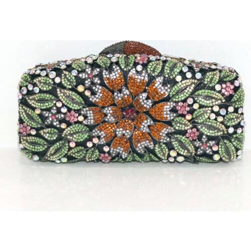 Latest Crystal Wedding Purse and Handbag Exquisite Chain Shoulder Bag Party Wedding Ladies Crossbody Shoulder Bags High Quality