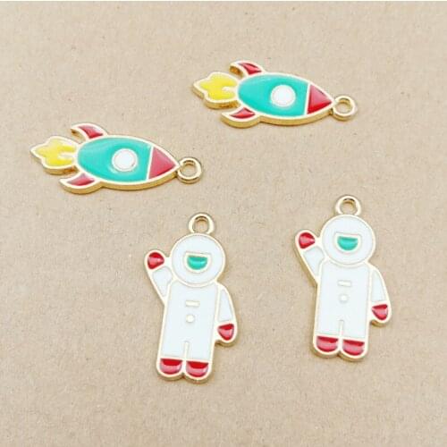 New Arrival 50pcs/Lot Kawaii Rocket Spaceman Astronaut Shape Enamel Alloy Charms Gold Tone Plated Oil Drop Earring Metal Pendant
