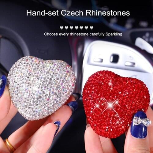 Car perfume clip car air outlet aroma car interior decoration high-end diamond-laden ladies long-lasting fragrance decoration