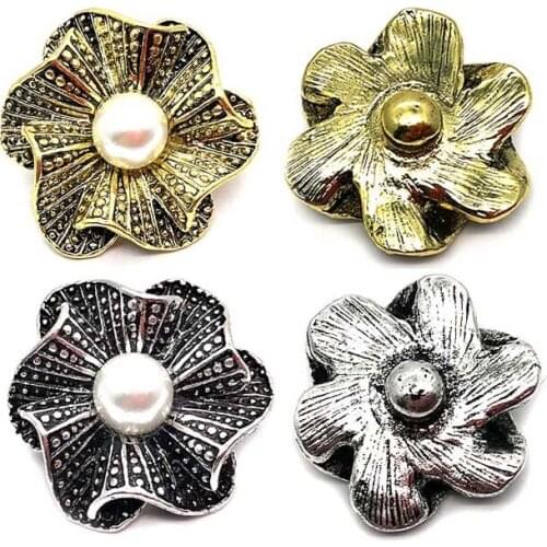 Wholesale metal Rhinestone snap Buttons w253 flowers Diy Jewelry fit 18mm Snap button Necklaces/Bracelets for women