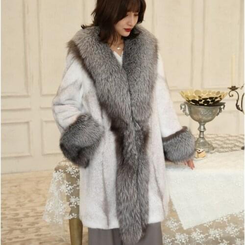 2019 Genuine Mink Fur Jacket Warm Real Mink Fur Coat Natural Color Womens Real Fur Garment Plus size Luxury OEM Free Shipping