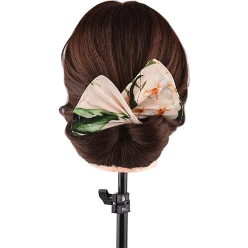1pcs Hair Bun Maker Cloth Donut Bun Former Maker Deft Bun Tool Hairpin Donut Twist Bun Hairstyle Hair Clips for Girls Women