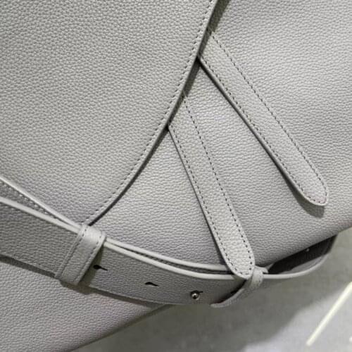 2021 new large capacity leather saddle bag mens single shoulder bag