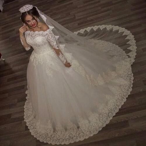 Luxury Vintage Long Sleeves off Shoulder Wedding Dresses Princess Lace Alliques Bridal Bride Gowns with veil robe de mariage