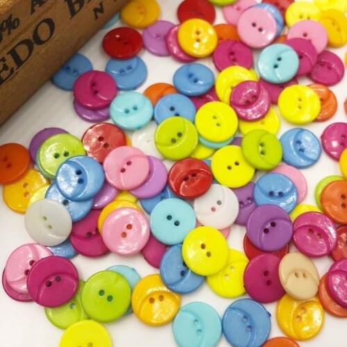 100 pcs 2 Holes Lots Color Buttons DIY Craft Sewing Kids Plastic Button PT46