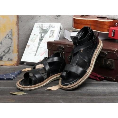 Men Rome Style Genuine leather Summer Breathable Beach Gladiators Mans Sandals