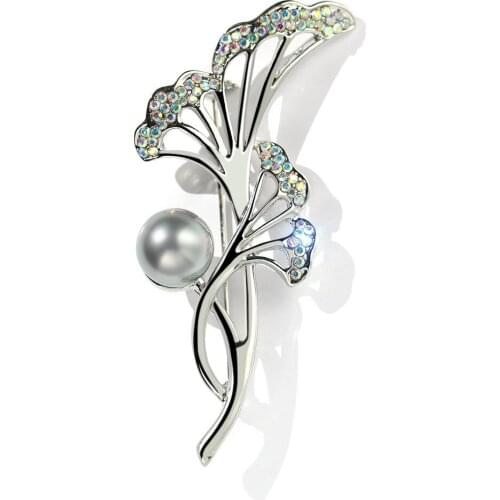 New Hollow Flowers Pin For Womens Fashion Elegant Brooch Jewelry Party Office Clothes Scarf Buckle Garment Accessories Gift