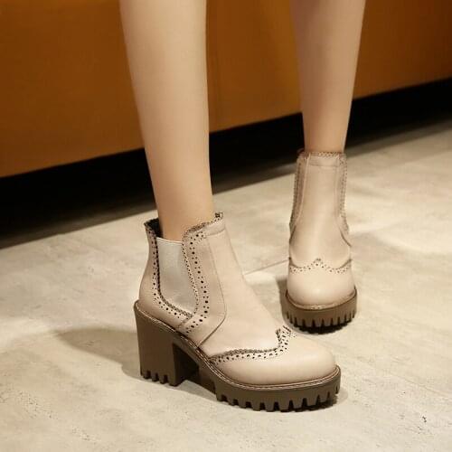 Autumn and winter 2019 new tennis red British fashion thick heel short tube Martin boots Chelsea boots and ankle boots