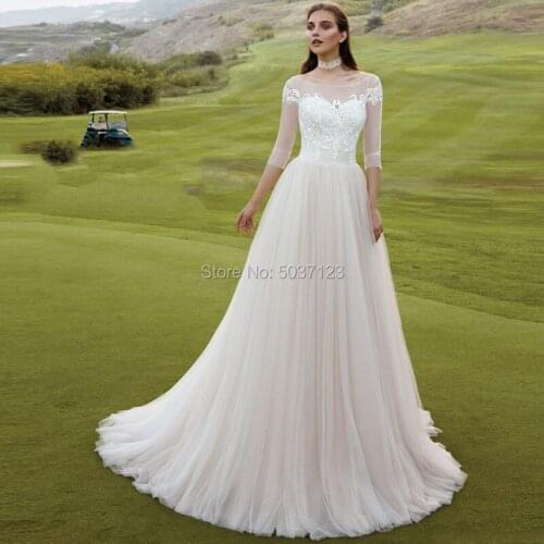 Light Champagne A Line Wedding Dresses Three Quarter Scoop Backless Lace Appliques Bridal Gowns Sweep Train Vestido De Noiva