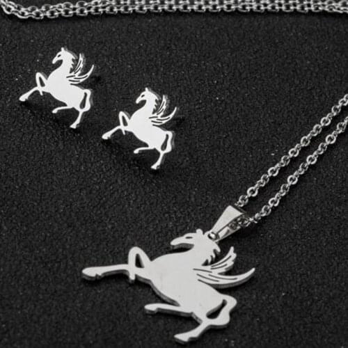 Fashion Gold Angel Wings Horse Stainless Steel Clavicle Chain Small Ladies Earrings Unusual Jewelry Pendant Necklace Punching