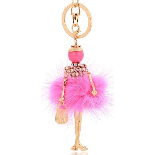 Statement women bag fur keychains fashion car key ring charm cute pompons key chain charm bag keyring pendant