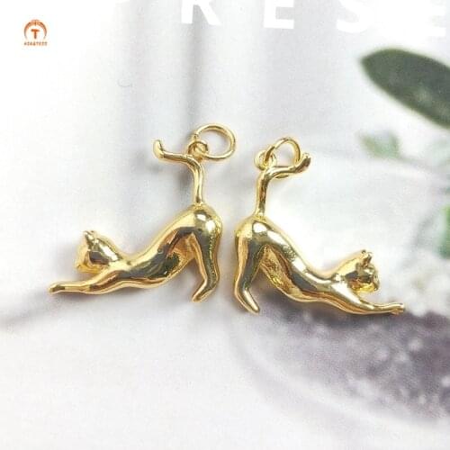 5pcs Cute Stretching Cat Pendant Charms Kitty Theme Charm Gold Metal Cat Feline Pendant Necklaces For Women Jewellery Findings