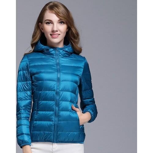 Autumn Ultra Light Down Coats Hooded 90% Duck Down Jacket Women Short Slim Parka Abrigos Largos Mujer Large Size 3XL