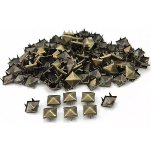 50 Pcs Pyramid Studs Metal Claw Beads Nailhead Punk Rivets With Spikes (12mm)
