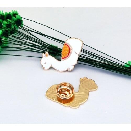MOFLO America Camel Lapel Pin Cute Llama Brooch Animal Alpaca Badge Hard Enamel For Hat Bag Jeans Shirt Jewelry Girl Gifts