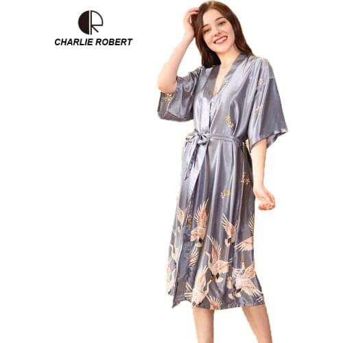 CR New 2018 Silk Robe Bathrobe Ladies Satin Robe Print Nightgown Sexy Nightgown AP552