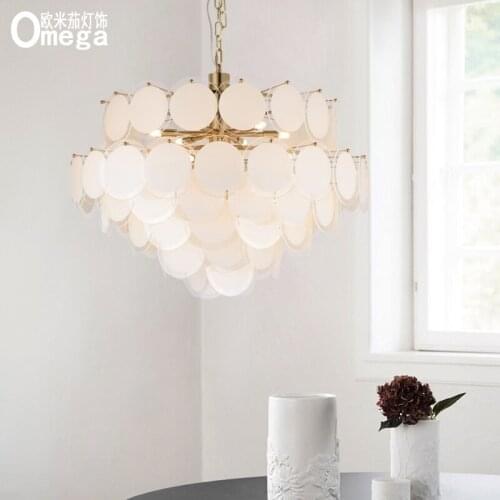 Postmodern creative leaf glass chandelier Nordic living room bedroom designer warm romantic study art lamps