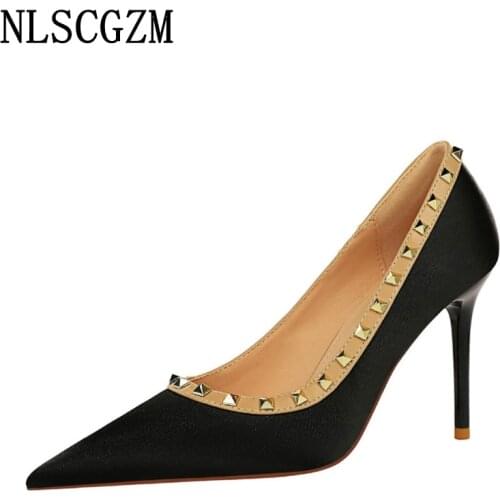Rivets Wedding Shoes for Women Bride Pumps Women Shoes for Women 2021 High Heels Office 2021 Harajuku Shoes Zapatillas De Mujer